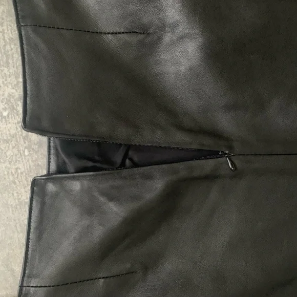 Vintage Floor Length Genuine Leather Maxi Skirt with Back Zipper - Picture 9 of 13